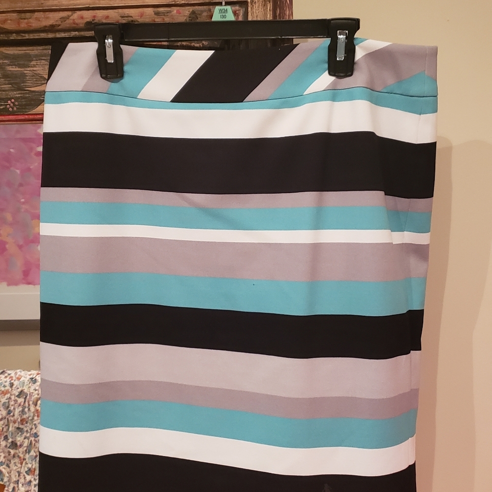 Nine West striped pencil skirt